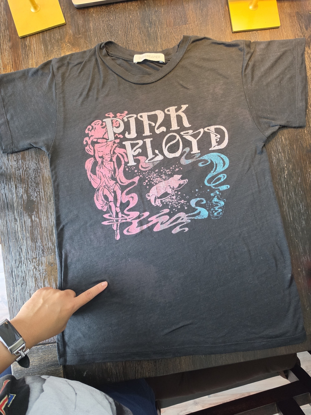 Pink Floyd Tampa Stadium Concert T-Shirt April 24, 1977 Women's Small Animals